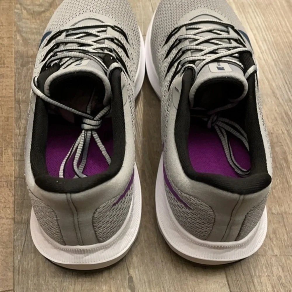 Nike quest 2 Lt smoke grey/valerian blue stripe running sneakers size 7.5 - Picture 8 of 12